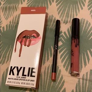Kylie Matte Lip Kit in ANGEL never used or opened!